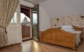 San Grecu House